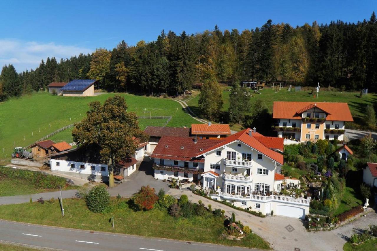 Freizeit- Und Erlebnishof Schoetz Elisabethszell Exterior photo